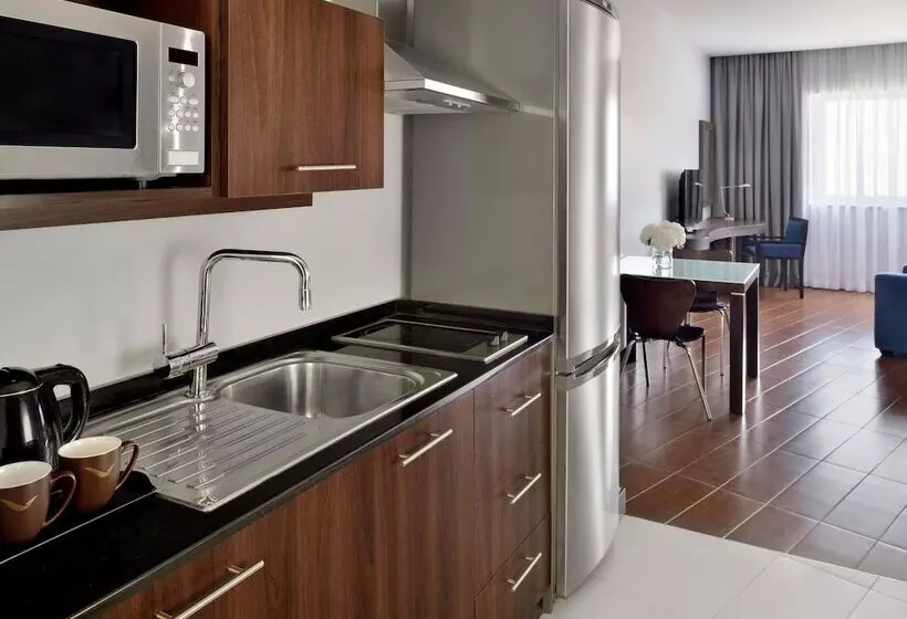 Fotos del hotel Mövenpick  Apartments Al Mamzar Dubai:  22