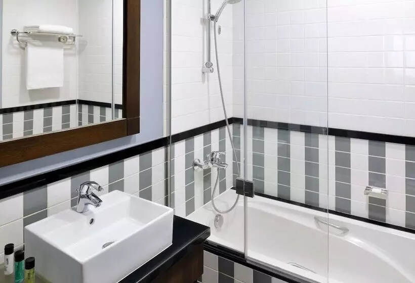 Fotos del hotel Mövenpick  Apartments Al Mamzar Dubai:  11