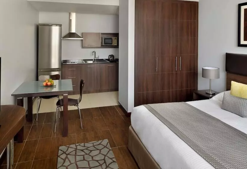 Fotos del hotel Mövenpick  Apartments Al Mamzar Dubai:  64