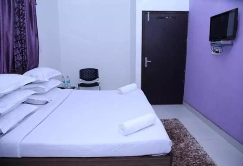 Fotos del hotel Airport City:  16