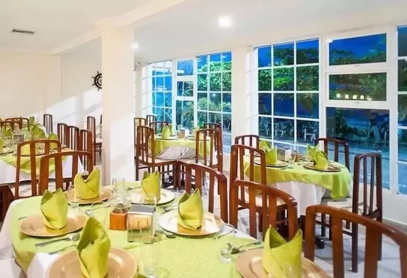 Fotos del hotel Bahía Sardina:  13