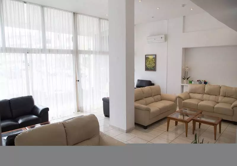 Fotos del hotel Sunflower  Apartments:  7