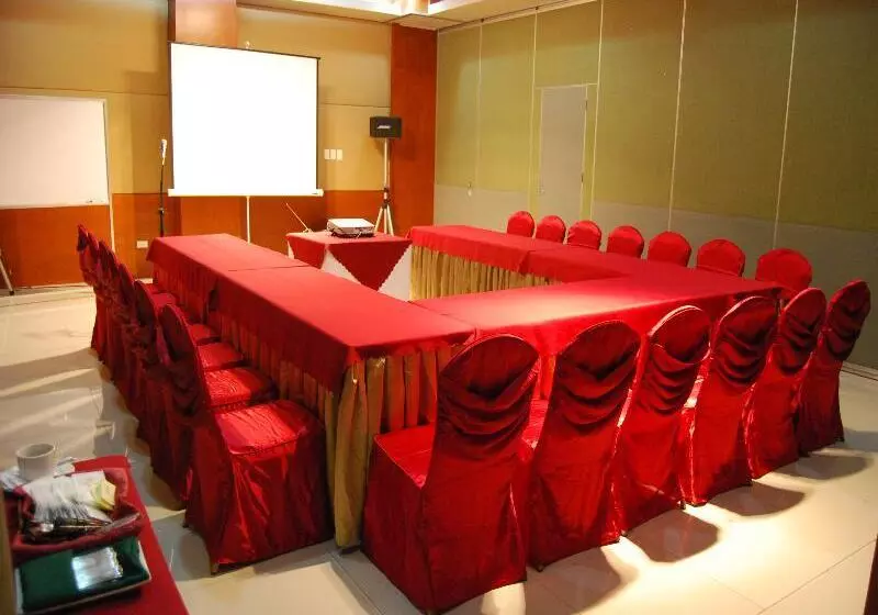 Fotos del hotel Allure Hotel & Suites:  4