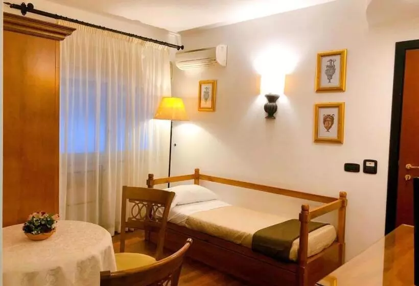 Fotos del hotel Florio Operà Palermo Central:  15