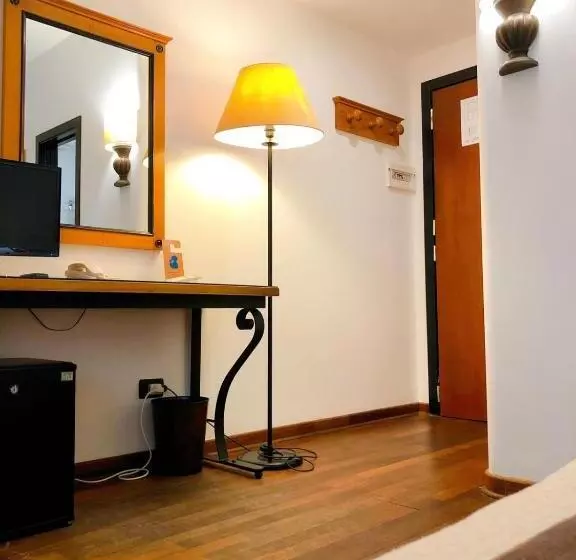 Fotos del hotel Florio Operà Palermo Central:  8