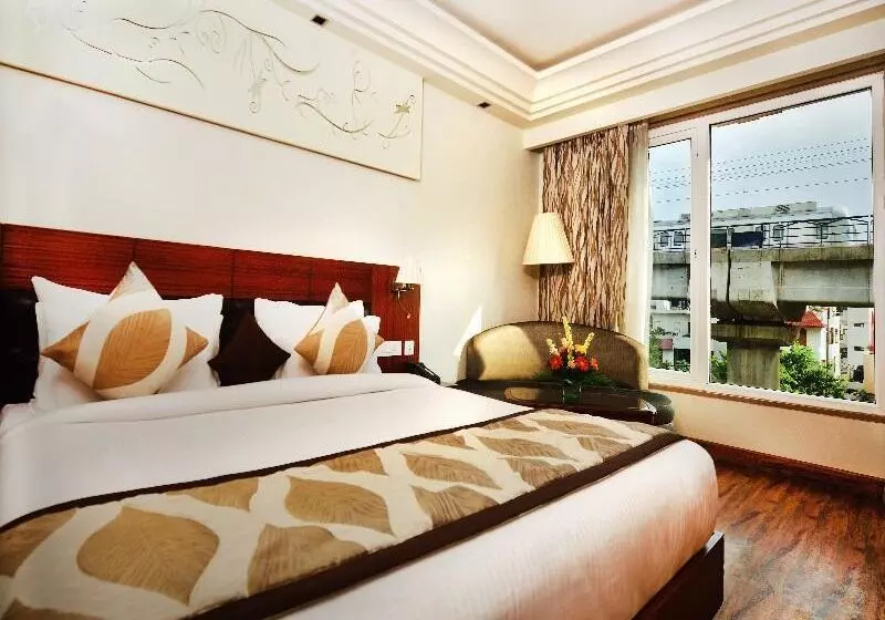 Fotos del hotel Regent Grand:  2