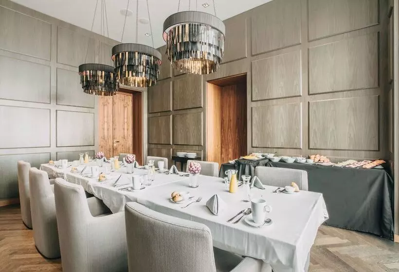 Fotos del hotel The Emblem:  8