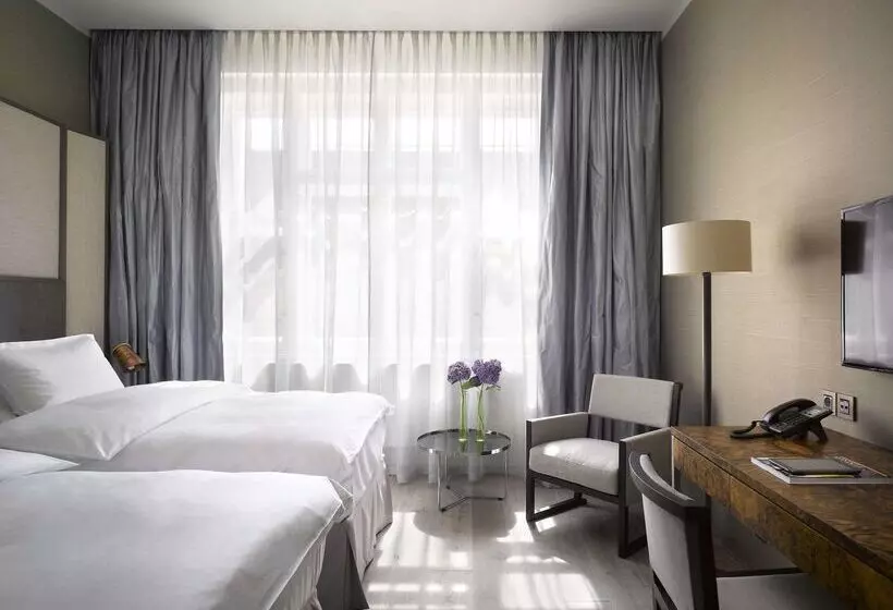 Fotos del hotel The Emblem:  16