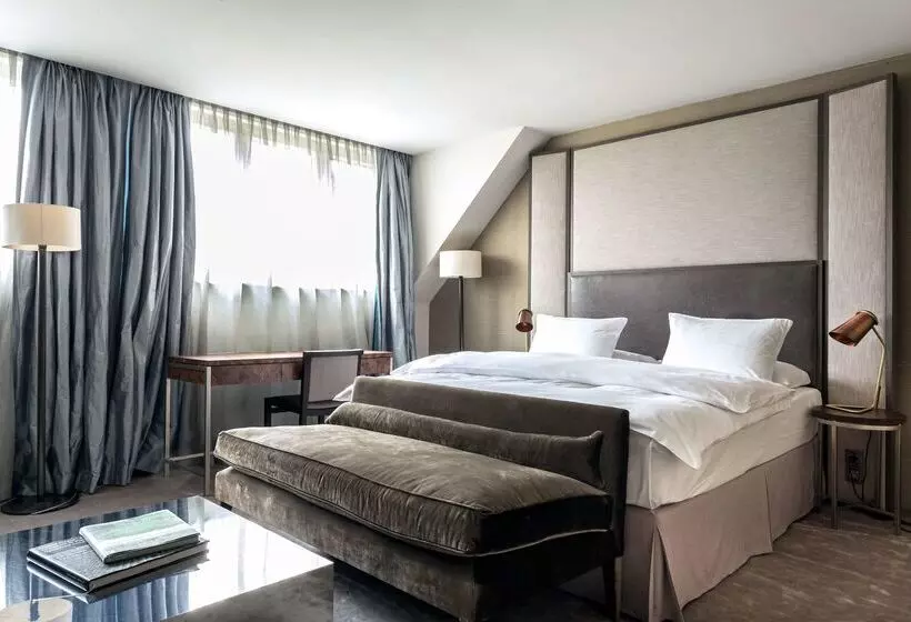 Fotos del hotel The Emblem:  9