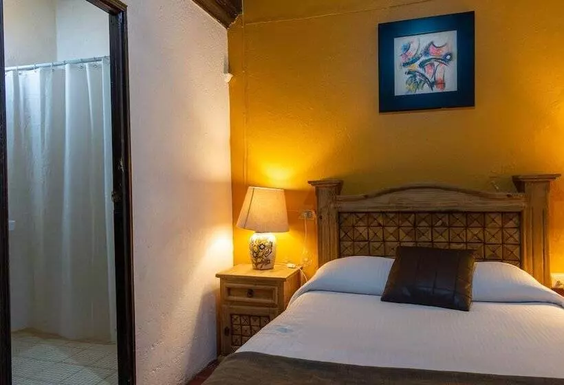 Fotos del hotel Casa Sangre De Cristo:  2