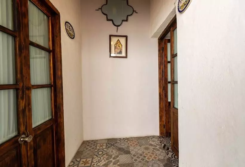 Fotos del hotel Casa Sangre De Cristo:  3