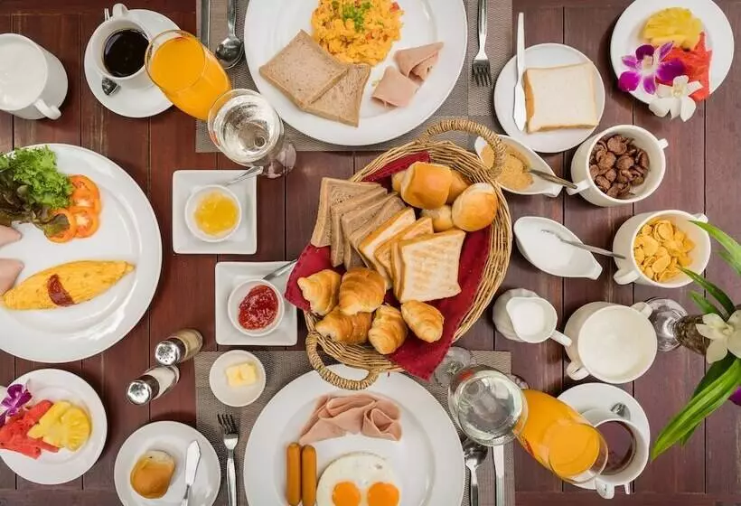 Fotos del hotel Home Phutoey River Kwai Hotspring & Nature Resort  Sha Extra Plus:  3