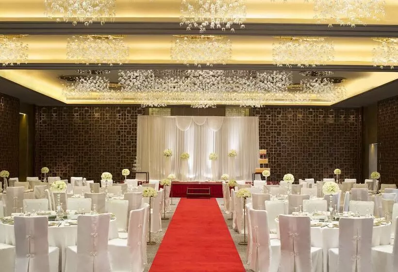 Fotos del hotel Hualuxe Shanghai Twelve At Hengshan, An Ihg:  3