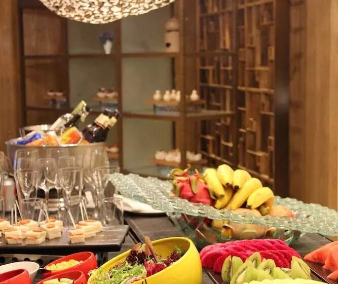 Fotos del hotel Hualuxe Shanghai Twelve At Hengshan, An Ihg:  15