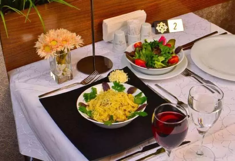 Fotos del hotel Eretna:  13