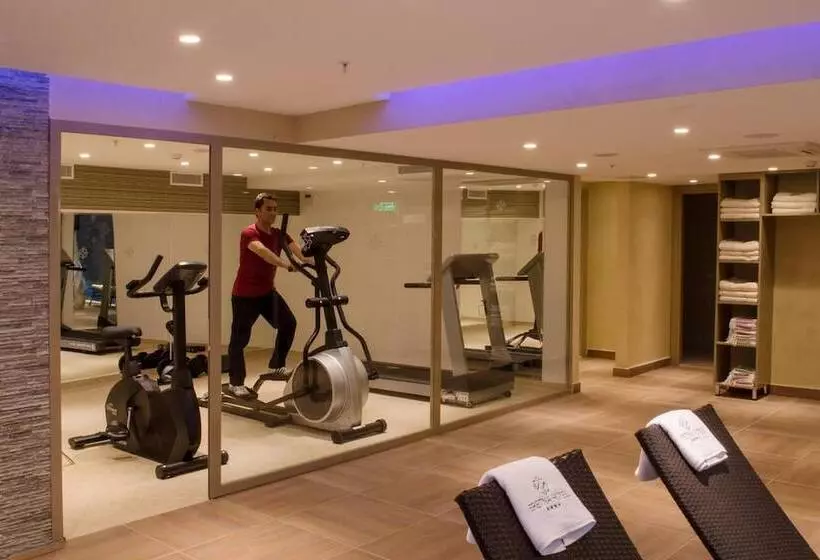 Fotos del hotel Eretna:  4