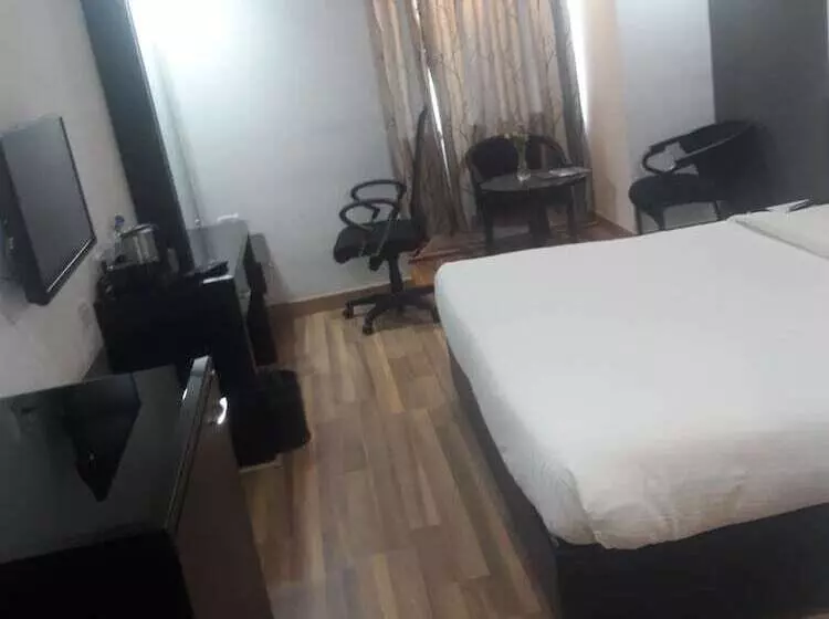 Fotos del hotel Esthell:  14