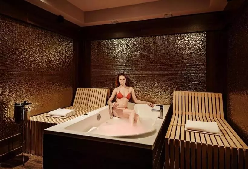 Fotos del hotel Grandezza  Luxury Palace:  16