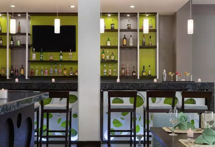 Fotos del hotel Hilton Garden Inn Queretaro:  16