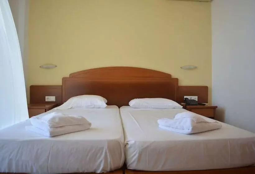 Fotos del hotel Krini Beach:  19