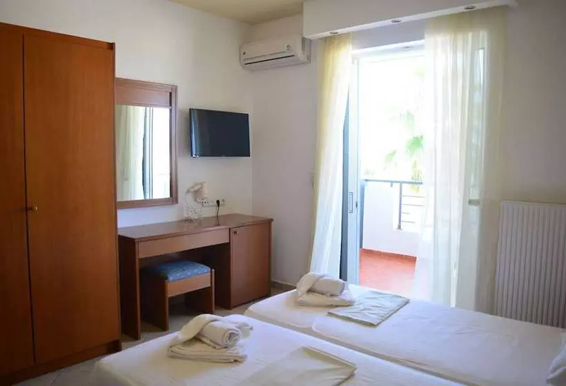 Fotos del hotel Krini Beach:  23