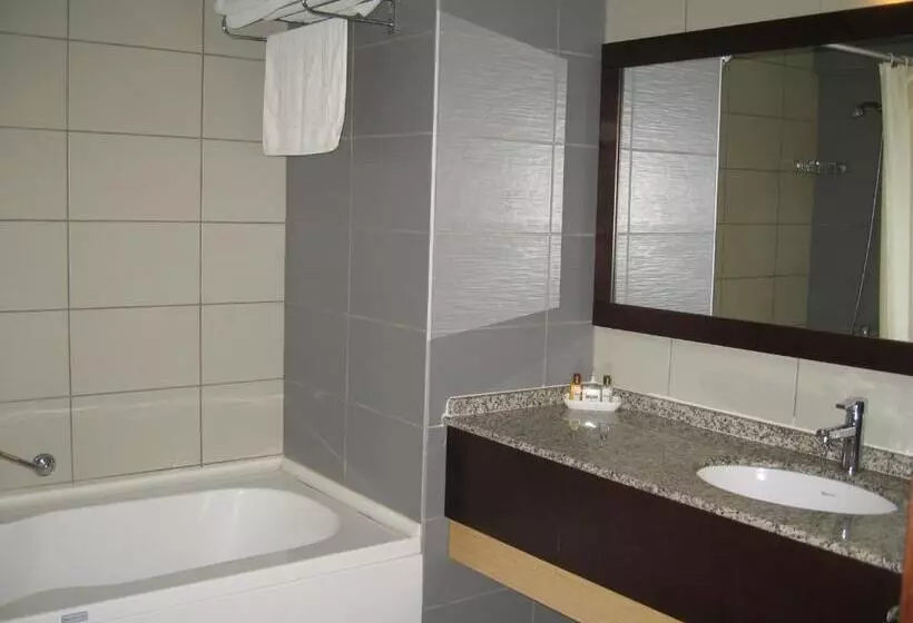 Fotos del hotel Mom:  8