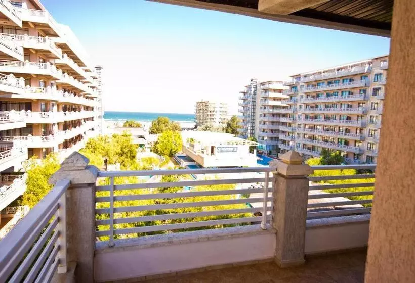 Fotos del hotel Phoenicia Holiday Resort:  13