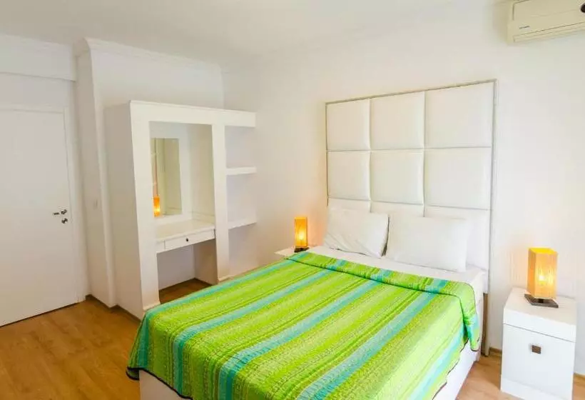 Fotos del hotel Phoenicia Holiday Resort:  7