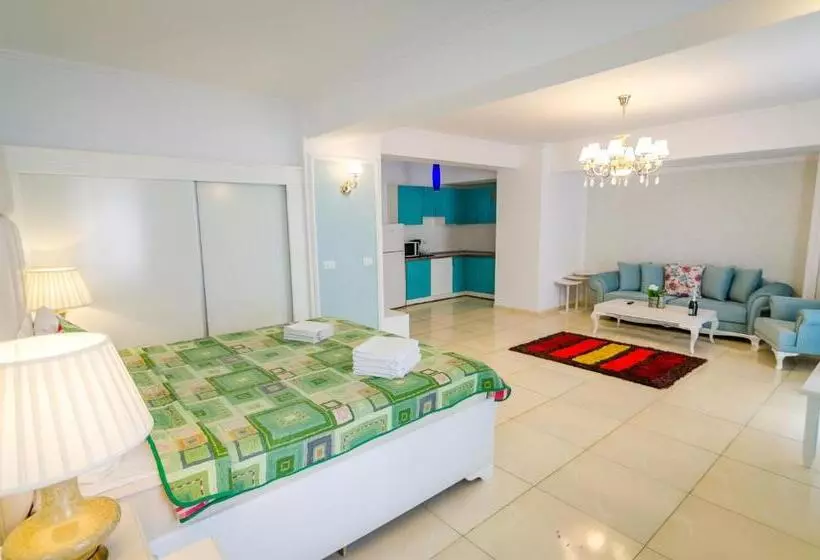 Fotos del hotel Phoenicia Holiday Resort:  20