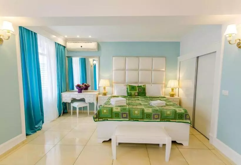 Fotos del hotel Phoenicia Holiday Resort:  17