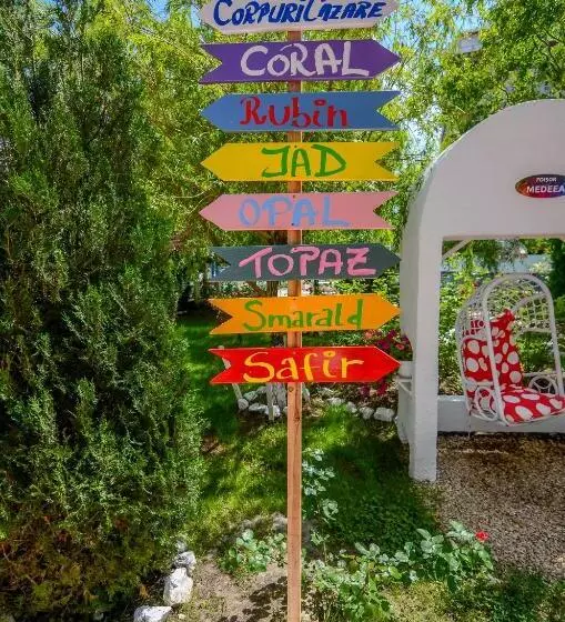 Fotos del hotel Phoenicia Holiday Resort:  5