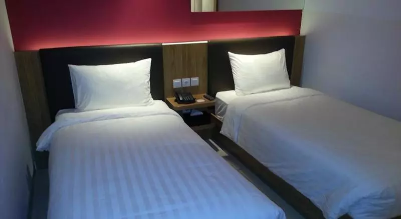 Fotos del hotel Zoom S:  2