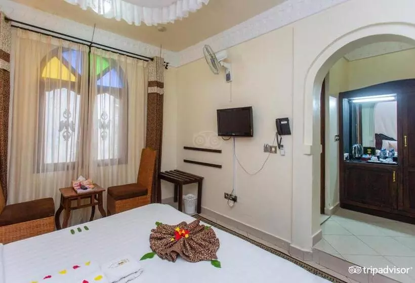 Fotos del hotel Alminar:  11