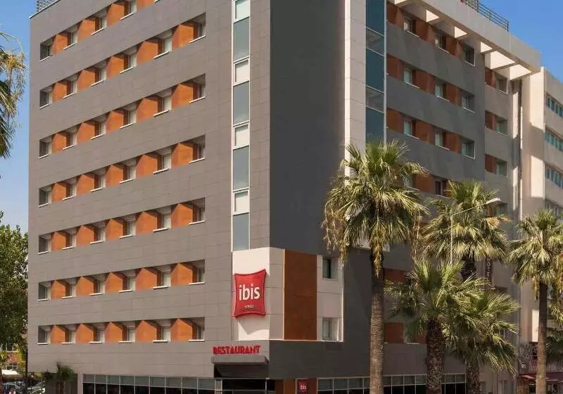 Fotos del hotel Ibis Izmir Alsancak:  16