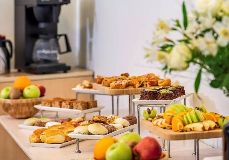 Fotos del hotel Ibis Izmir Alsancak:  22