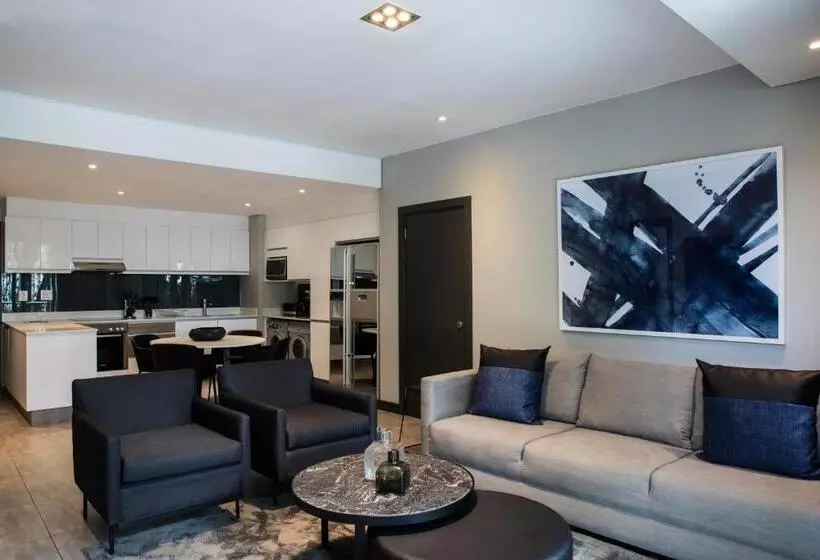 Fotos del hotel The Capital Empire:  20