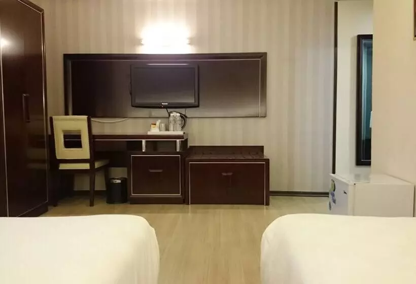 Fotos del hotel Pariss  Johor Bahru:  14