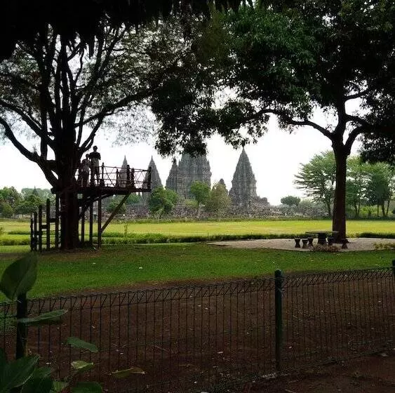 Fotos del hotel Poeri Devata:  3