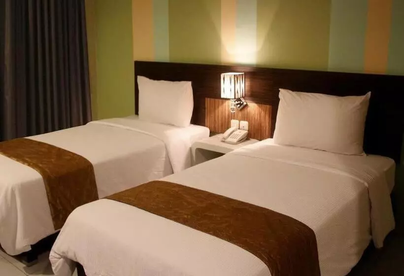 Fotos del hotel Pose In Hotel Yogyakarta:  8