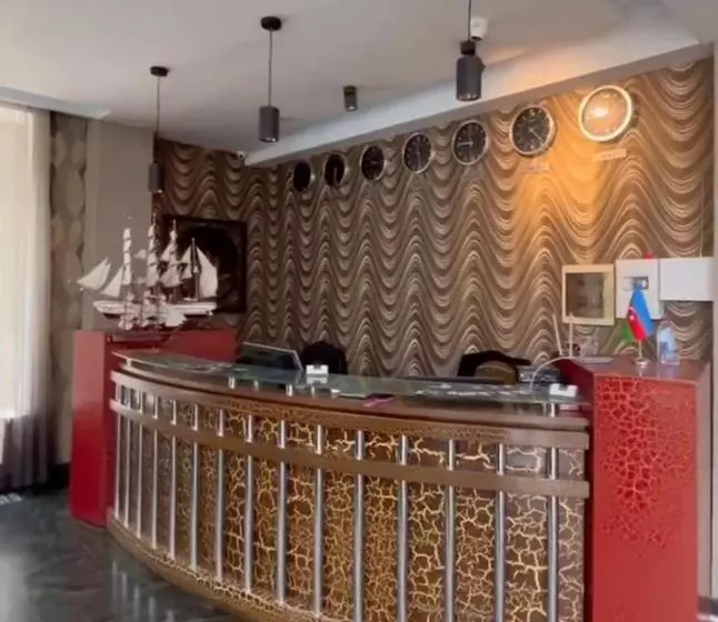 Fotos del hotel Titanik:  3