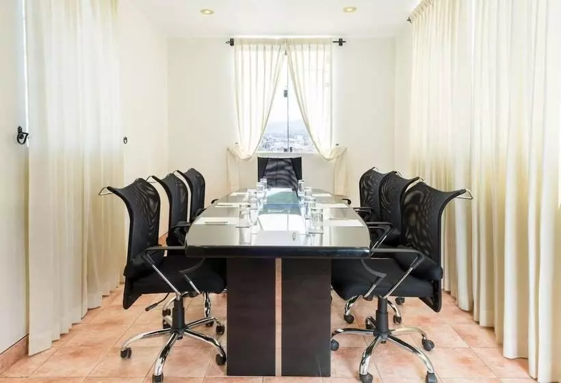 Fotos del hotel Natura Inn:  8