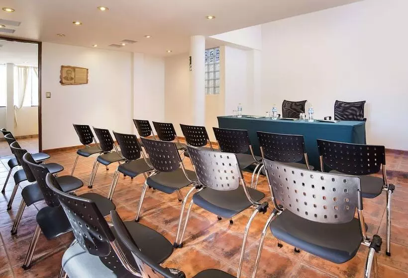 Fotos del hotel Natura Inn:  4