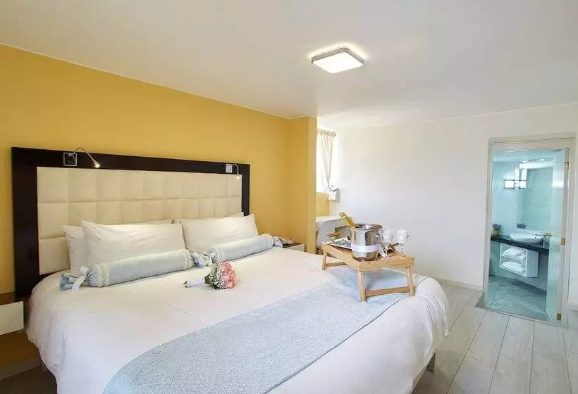 Fotos del hotel Natura Inn:  2