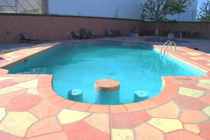 Fotos del hotel Suites El Paseo:  2