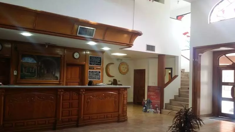 Fotos del hotel Suites El Paseo:  3