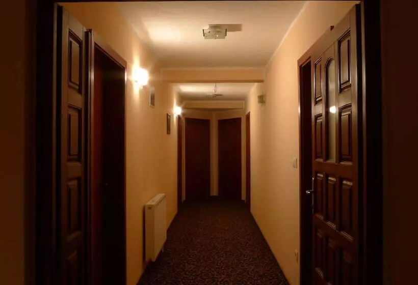 Fotos del hotel Ahar:  3