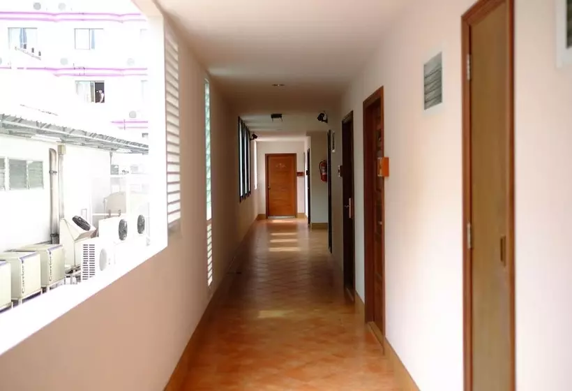 Fotos del hotel Harmony Inn:  4