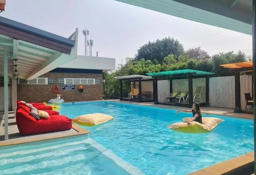 Khaoyai Kiri Thantip Resort