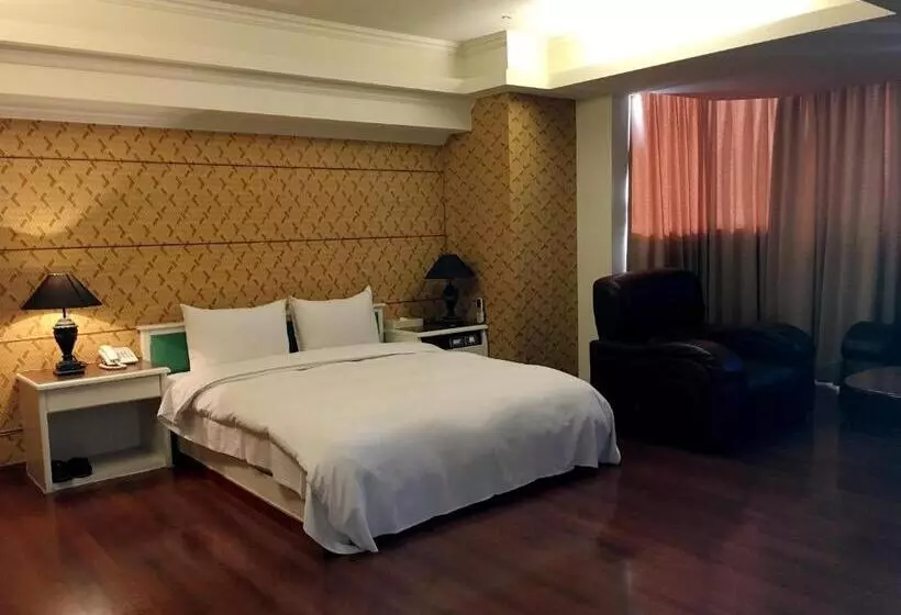 Fotos del hotel Zaw Jung Business:  9