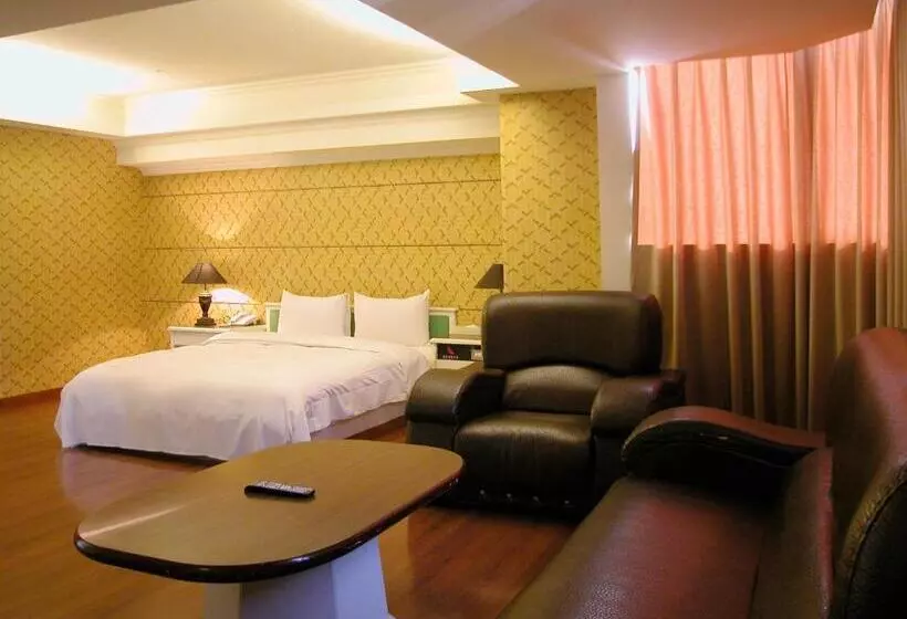 Fotos del hotel Zaw Jung Business:  13